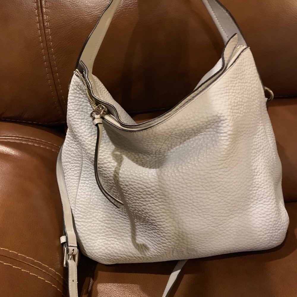 Coach Handbag - Picture 4 of 8